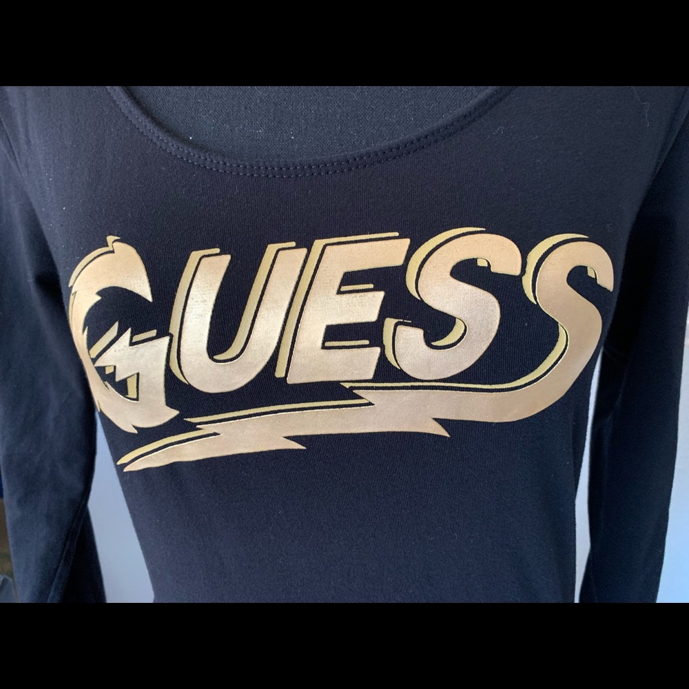 Guess logo bodysuit, size Large. - Picture 5 of 10